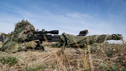 Украинский снайпер застрелил двух женщин в Донецке
