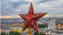 ​Рубиновые звезды на башнях Московского Кремля