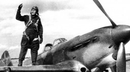 Первый советский летчик-ас ВОВ